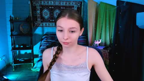 juliedaniel online show from 04/27/26, 04:10