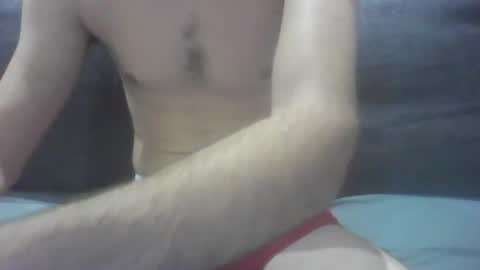 Snapshot of julien6100 chatting on 10/03/25, 12:02 Juju online show from 10/03/25, 12:02