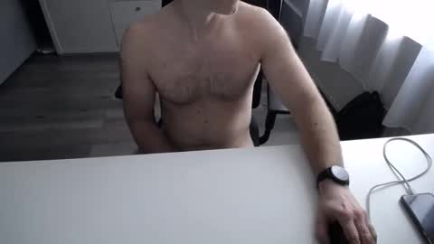 julienneedyou online show from 11/18/25, 09:36