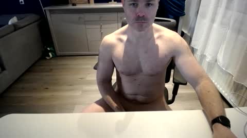 julienneedyou online show from 04/17/26, 05:43