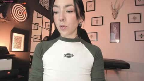 juliet_sourire online show from 04/06/26, 01:23