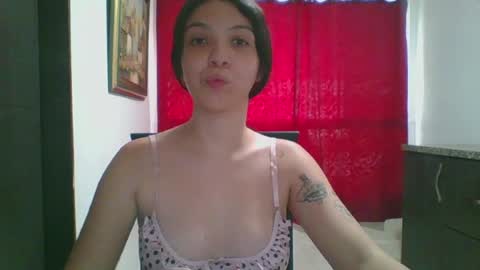 Snapshot of julieta969028 chatting on 05/30/26, 09:56 Nati online show from 05/30/26, 09:56