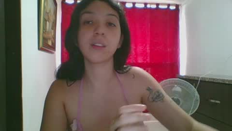 Snapshot of julieta969028 chatting on 06/01/26, 03:47 Nati online show from 06/01/26, 03:47