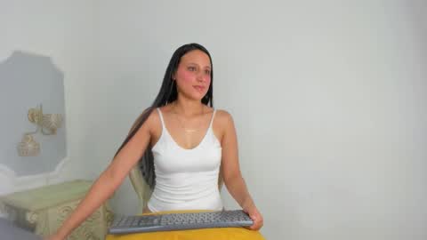julieta_91 online show from 03/01/26, 07:38