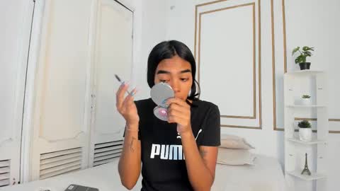 Juli online show from 03/12/26, 07:09