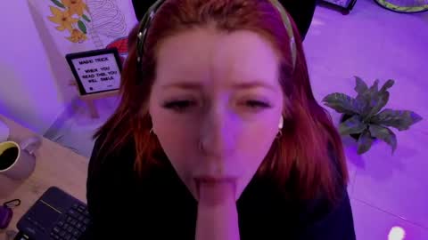 Snapshot of julieta_alves chatting on 06/15/26, 10:39 July online show from 06/15/26, 10:39