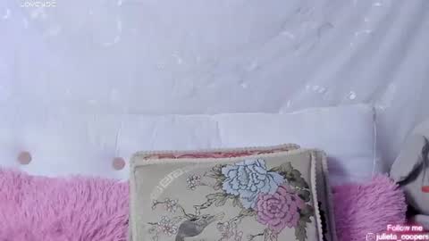 Snapshot of julieta_cooper20 chatting on 06/25/26, 04:56 Juli online show from 06/25/26, 04:56