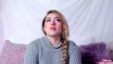 Snapshot of julieta_cooper20 chatting on 07/01/26, 04:47 Juli online show from 07/01/26, 04:47