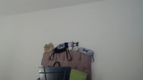 Snapshot of julieta_de_los_angeles chatting on 04/01/26, 11:13 Julieta online show from 04/01/26, 11:13