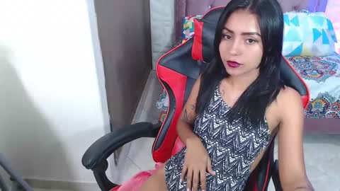 julieta_fn online show from 03/04/25, 06:29