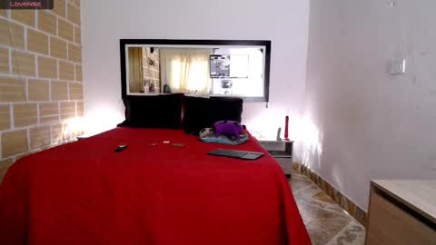 Snapshot of julieta_rodriguez chatting on 10/20/25, 06:19 Julieta Rodriguez online show from 10/20/25, 06:19