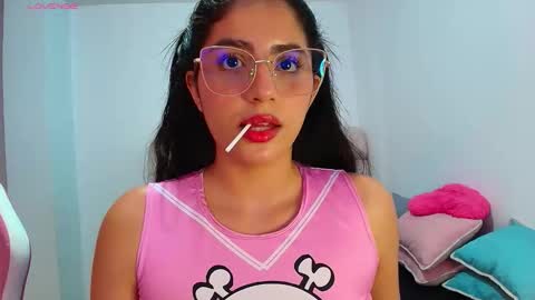 julieta_rose19 online show from 02/24/26, 01:58