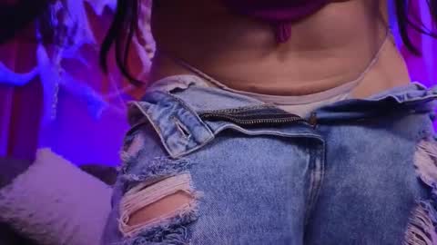  Julieta  online show from 10/28/25, 11:47