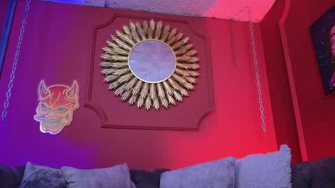  Julieta  online show from 11/08/25, 12:05