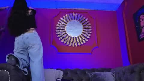  Julieta  online show from 02/12/26, 12:00