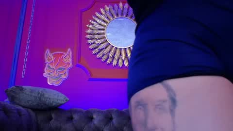  Julieta  online show from 04/11/26, 11:47