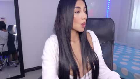 Julieta online show from 02/24/26, 01:42