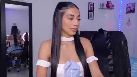 Julieta online show from 03/13/26, 01:29