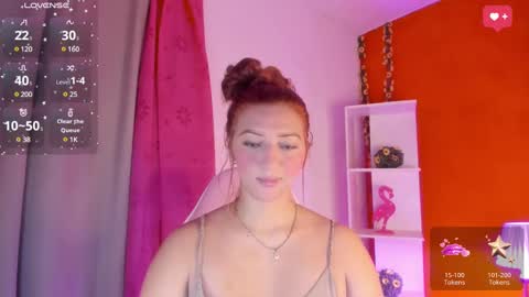 Snapshot of julietacollins_ chatting on 01/27/25, 11:43 Juliet online show from 01/27/25, 11:43