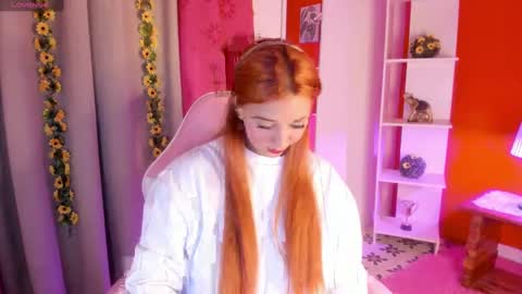 Snapshot of julietacollins_ chatting on 03/11/25, 12:54 Juliet online show from 03/11/25, 12:54