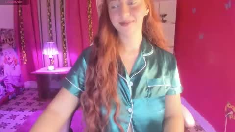 Snapshot of julietacollins_ chatting on 09/13/25, 04:01 Juliet online show from 09/13/25, 04:01