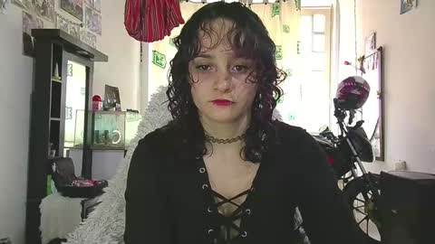 Snapshot of julietajaguar chatting on 05/28/26, 02:03 Julieta Jaguar online show from 05/28/26, 02:03
