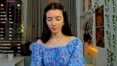 Julieta or Jully online show from 12/18/24, 02:32