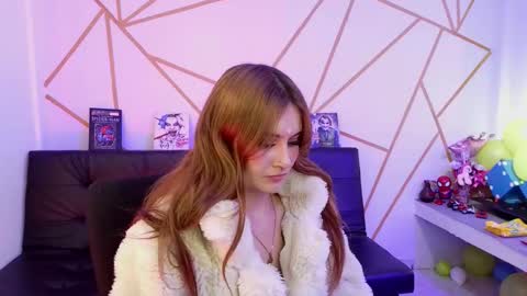 JULIANA online show from 11/30/25, 08:35