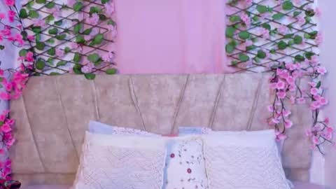 julietatorres_ online show from 01/09/26, 03:53