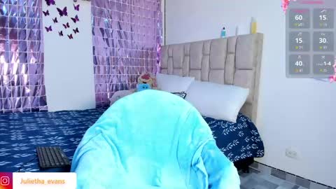 julietha online show from 04/14/26, 12:38