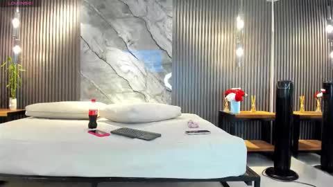 Julietha online show from 11/26/25, 02:45