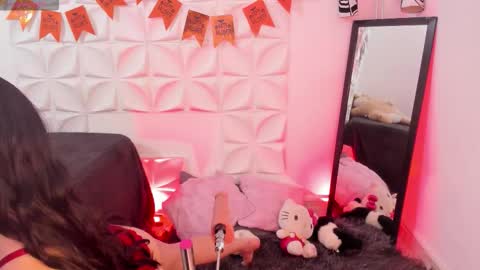 Julieth online show from 10/29/25, 08:32