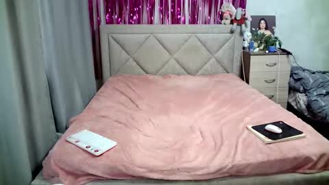 Julietkitty online show from 03/09/25, 09:35