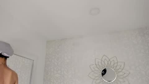 julietta    online show from 04/18/26, 11:25