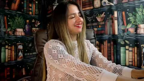 Julietta Jackson online show from 09/16/25, 07:04