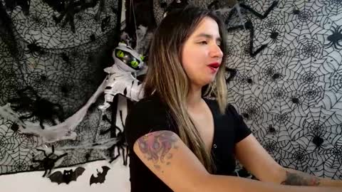 Julietta Jackson online show from 10/10/25, 08:41