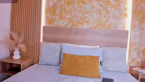 Julieta online show from 02/21/26, 11:55