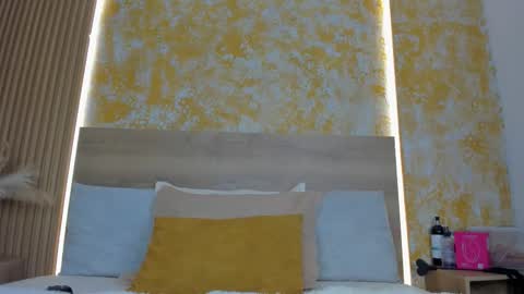 Julieta online show from 03/22/26, 11:35