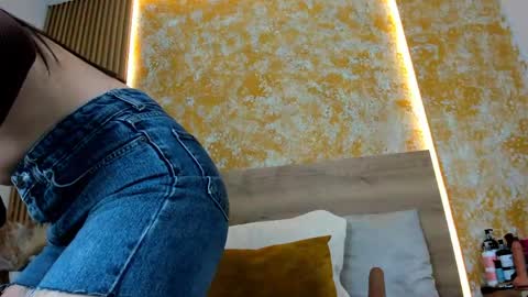 Julieta online show from 04/08/26, 11:32