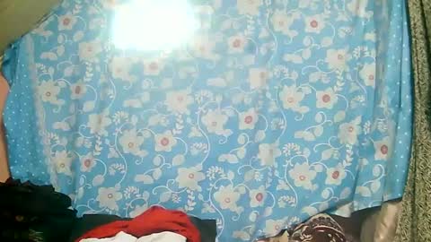 Snapshot of juliette9794 chatting on 09/28/25, 06:30 juliette9794 online show from 09/28/25, 06:30