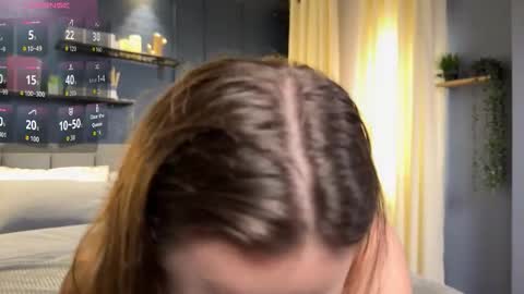 Julie online show from 09/16/25, 02:07