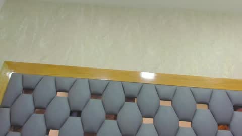 juliette_pretty_ online show from 04/16/26, 07:03