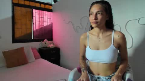 juliette online show from 11/09/25, 04:05