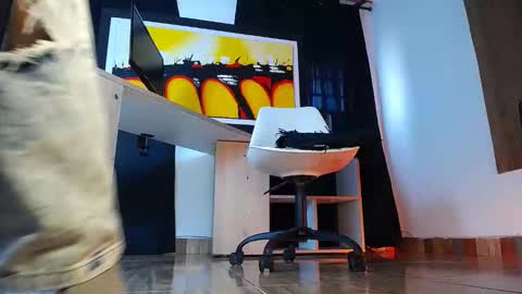 jullian online show from 02/12/26, 08:26