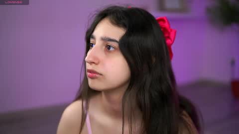 Snapshot of jullyfox chatting on 05/07/26, 12:10 Foxy online show from 05/07/26, 12:10