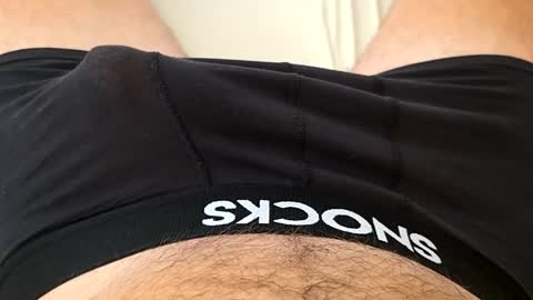 Nik online show from 10/08/25, 08:39