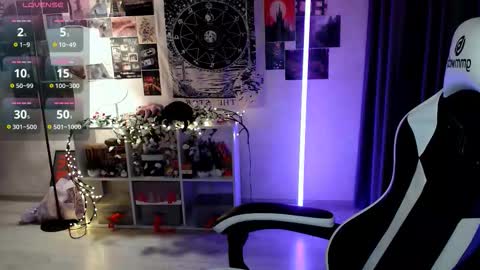 Baroness Von Cringe online show from 11/19/25, 06:30