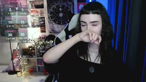 Baroness Von Cringe online show from 11/21/25, 05:33