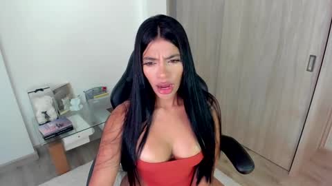 july_correa online show from 09/28/25, 08:58