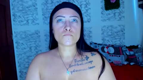 juliana online show from 03/22/26, 10:46